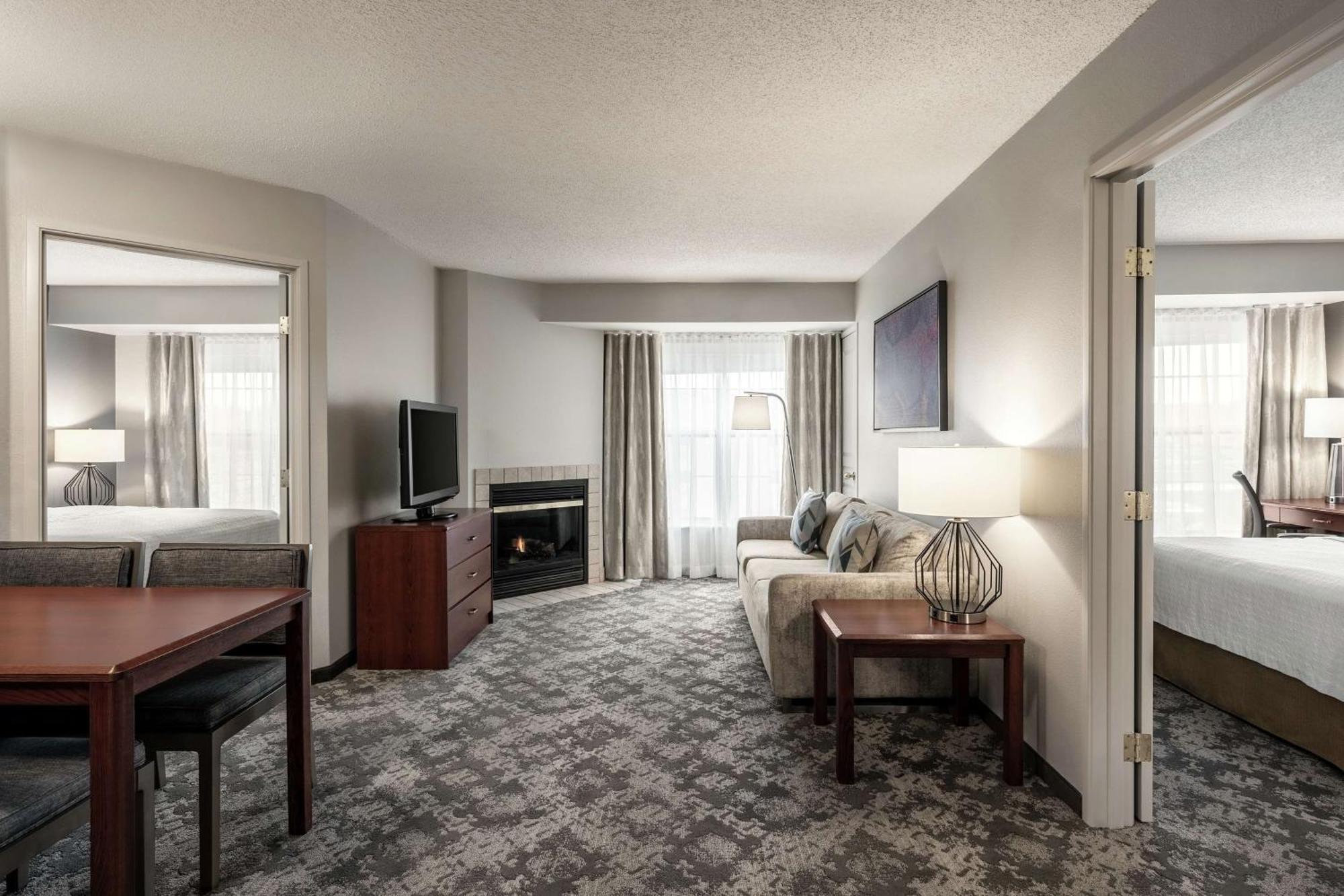 Homewood Suites By Hilton Erie Kearsarge Exterior foto