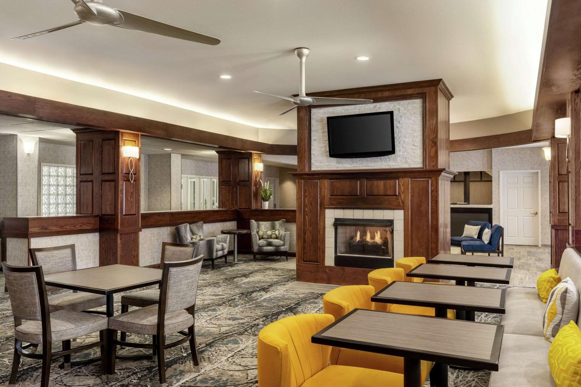 Homewood Suites By Hilton Erie Kearsarge Exterior foto