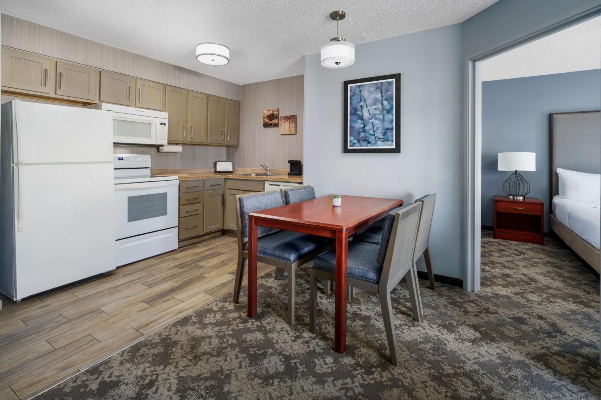 Homewood Suites By Hilton Erie Kearsarge Exterior foto