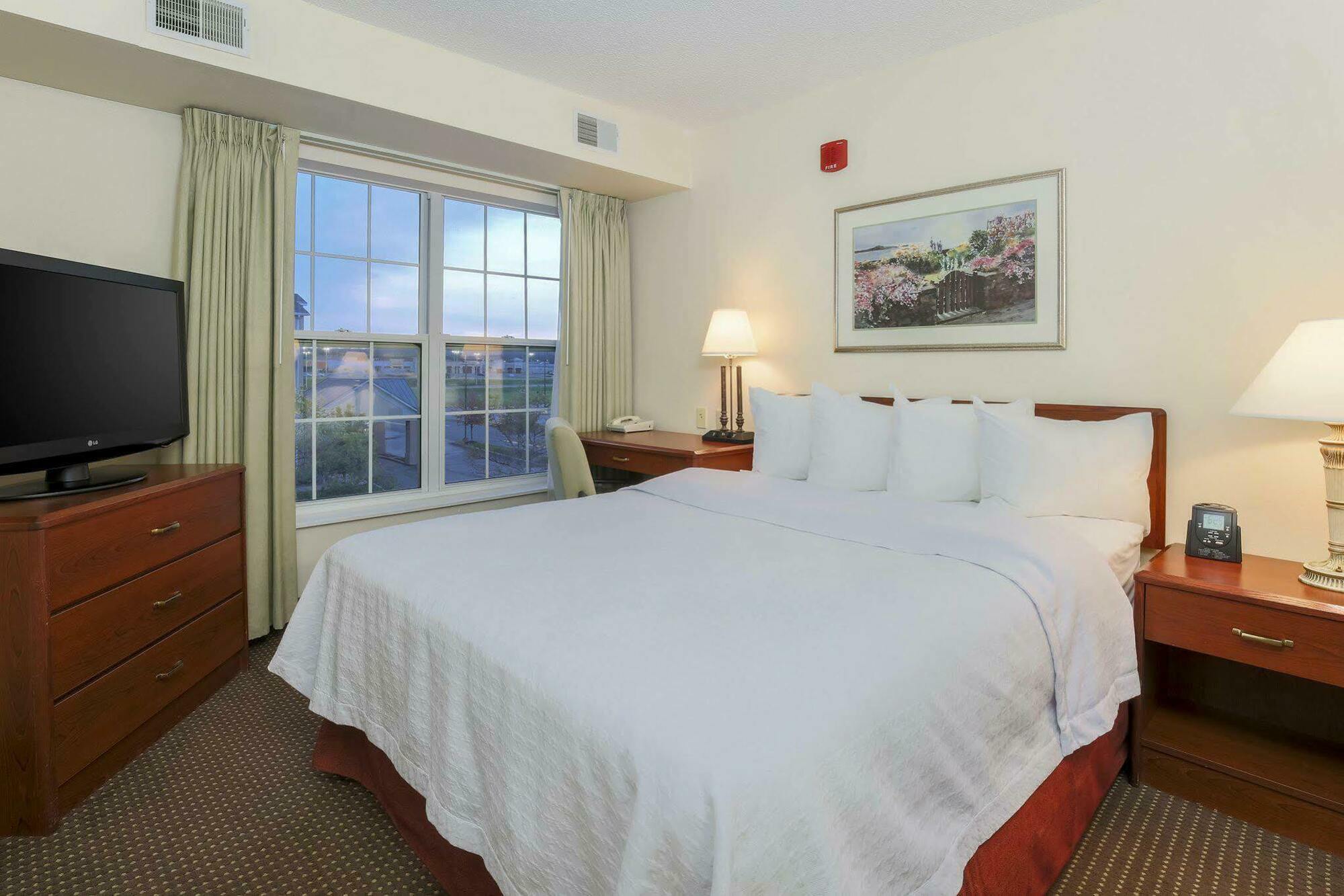 Homewood Suites By Hilton Erie Kearsarge Exterior foto
